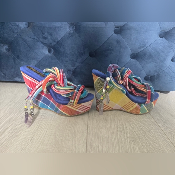 Colorful Plaid Wedge Sandals - Picture 2 of 5